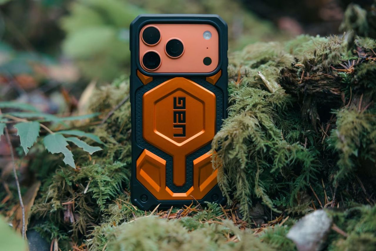 UAG Monarch Pro case for iPhone 17 Pro Max Orange