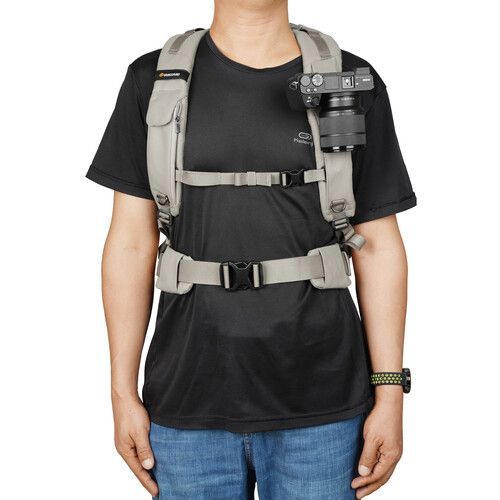 Vanguard VEO Metro 30-Liter Camera and Everyday Backpack Cream