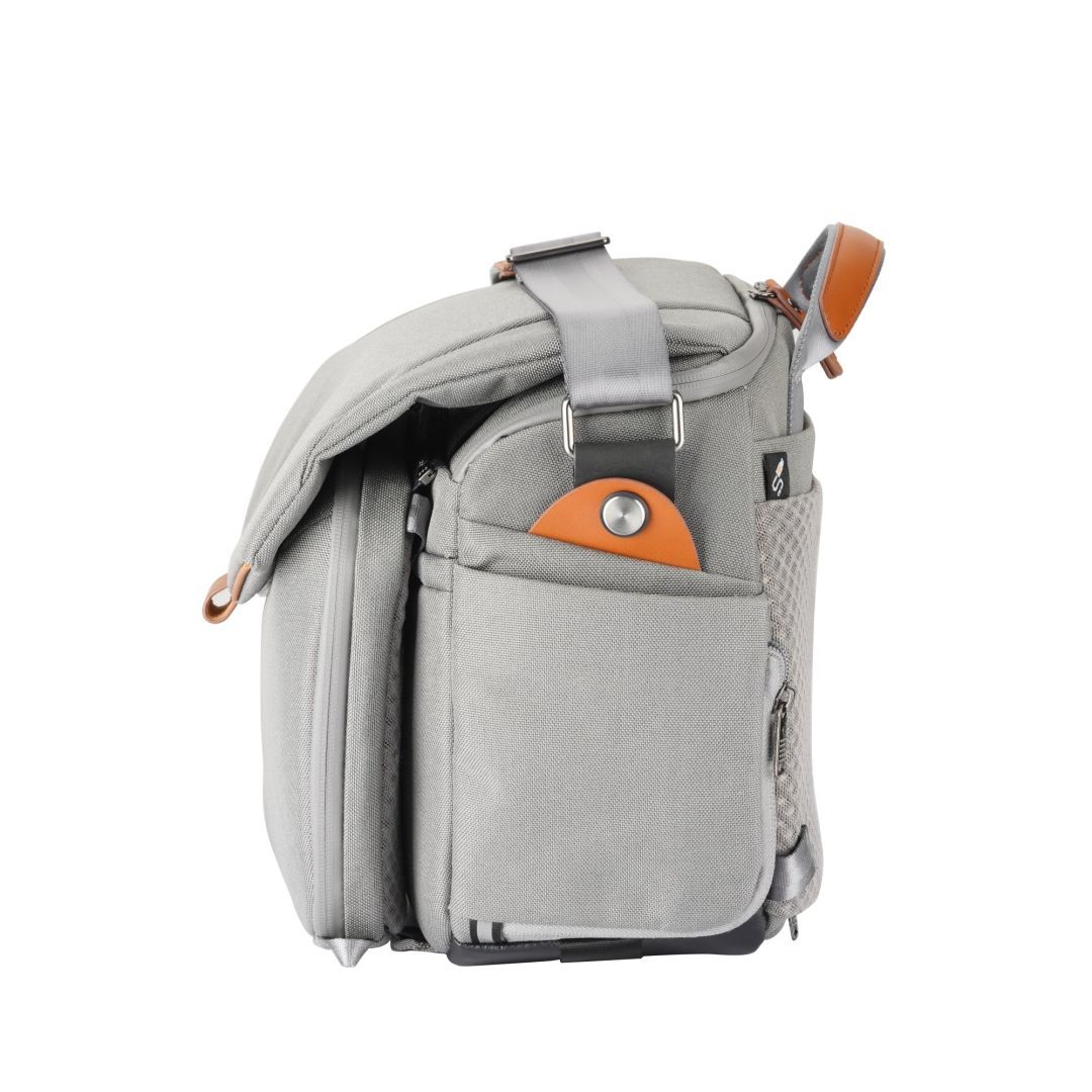 Vanguard VEO CITY S36 Camera Shoulder Bag w/ Pouch Gray