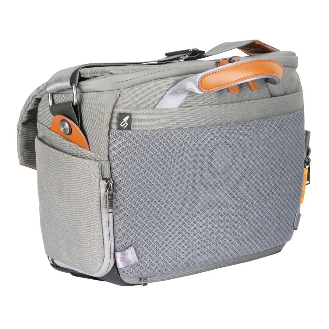 Vanguard VEO CITY S36 Camera Shoulder Bag w/ Pouch Gray