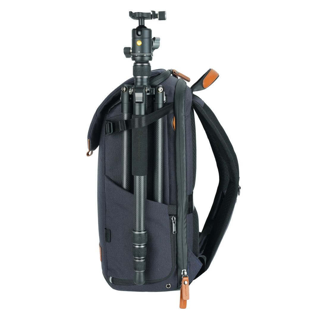 Vanguard VEO CITY B42 Medium Camera Backpack w/ Pouch Navy Blue