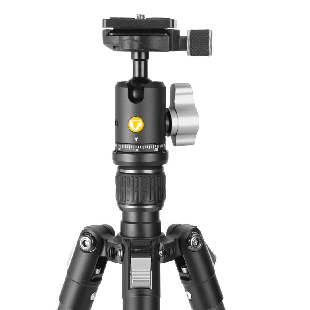 Vanguard Vesta GO 204CB Carbon Fiber Travel Tripod w/ Ball Head