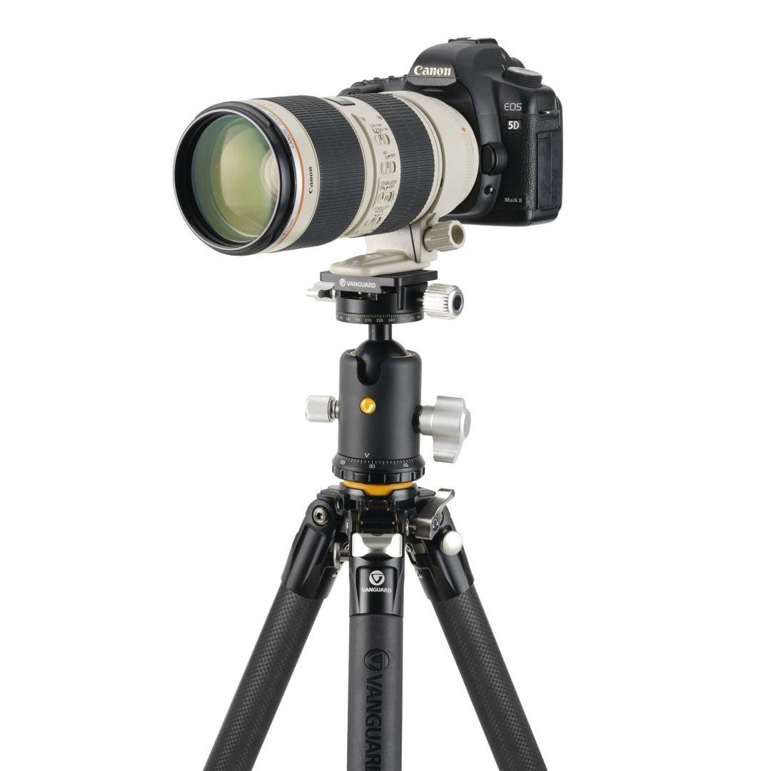 Vanguard 304CB-250S Carbon Tripod w/ Dual-Axis Ball Head for Cameras & Smartphones