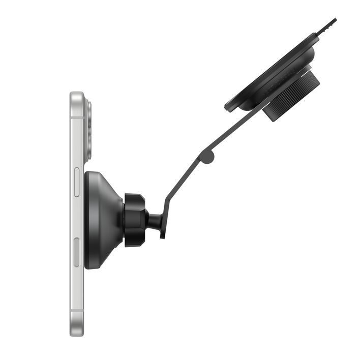 Belkin BoostCharge Magnetic Wireless Charging EV Mount