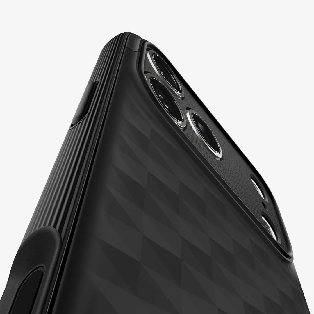 Spigen Parallax S MagSafe case for iPhone 17 Pro Max Matte Black