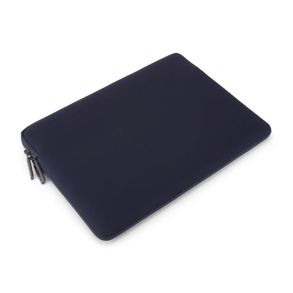 Pipetto Classic Fit Sleeve bag for MacBook 13/14 Dark Blue Pipetto Classic Fit Sleeve bag for MacBook 13/14 Dark Blue