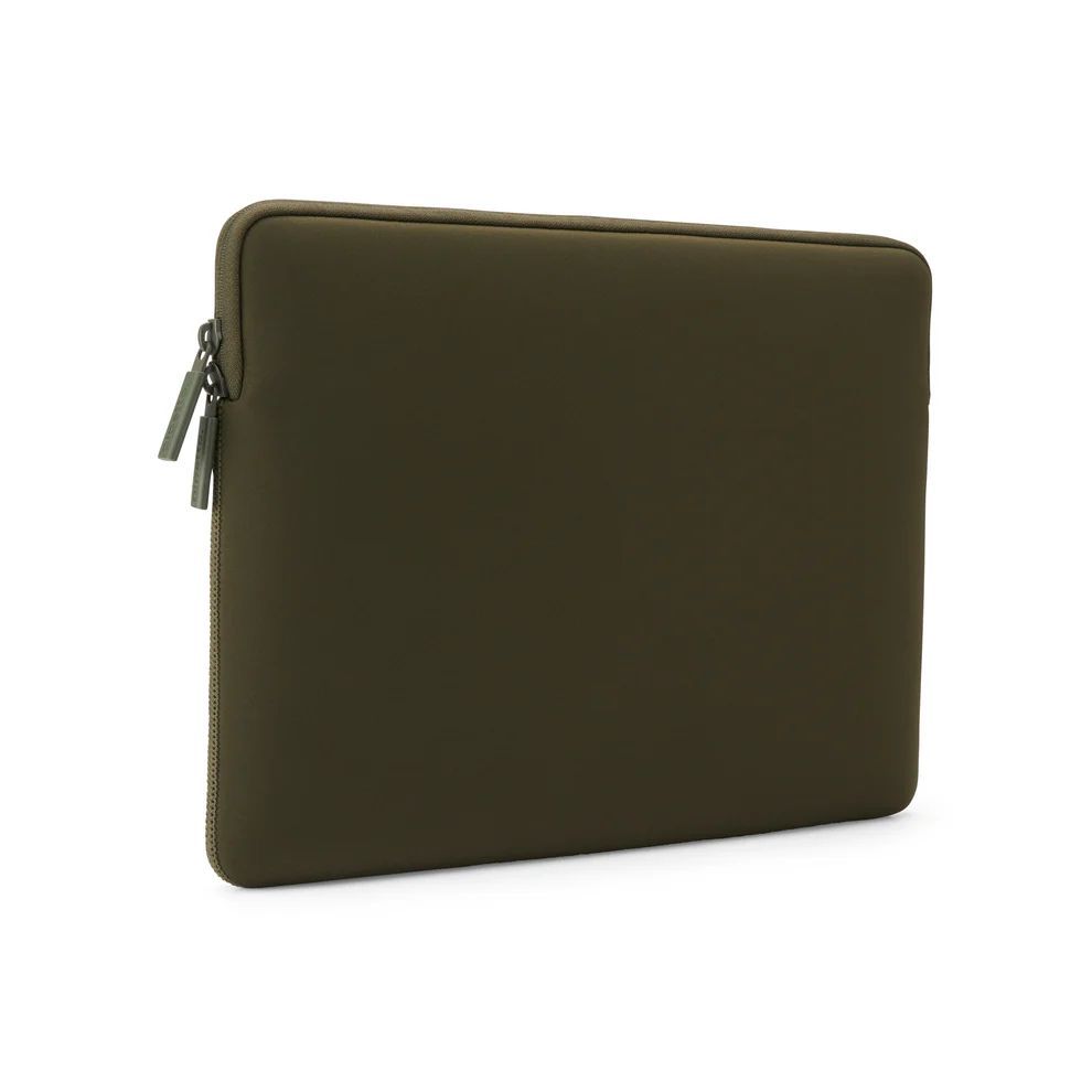 Pipetto Classic Fit Sleeve bag for MacBook 13/14 Dark Green Pipetto Classic Fit Sleeve bag for MacBook 13/14 Dark Green