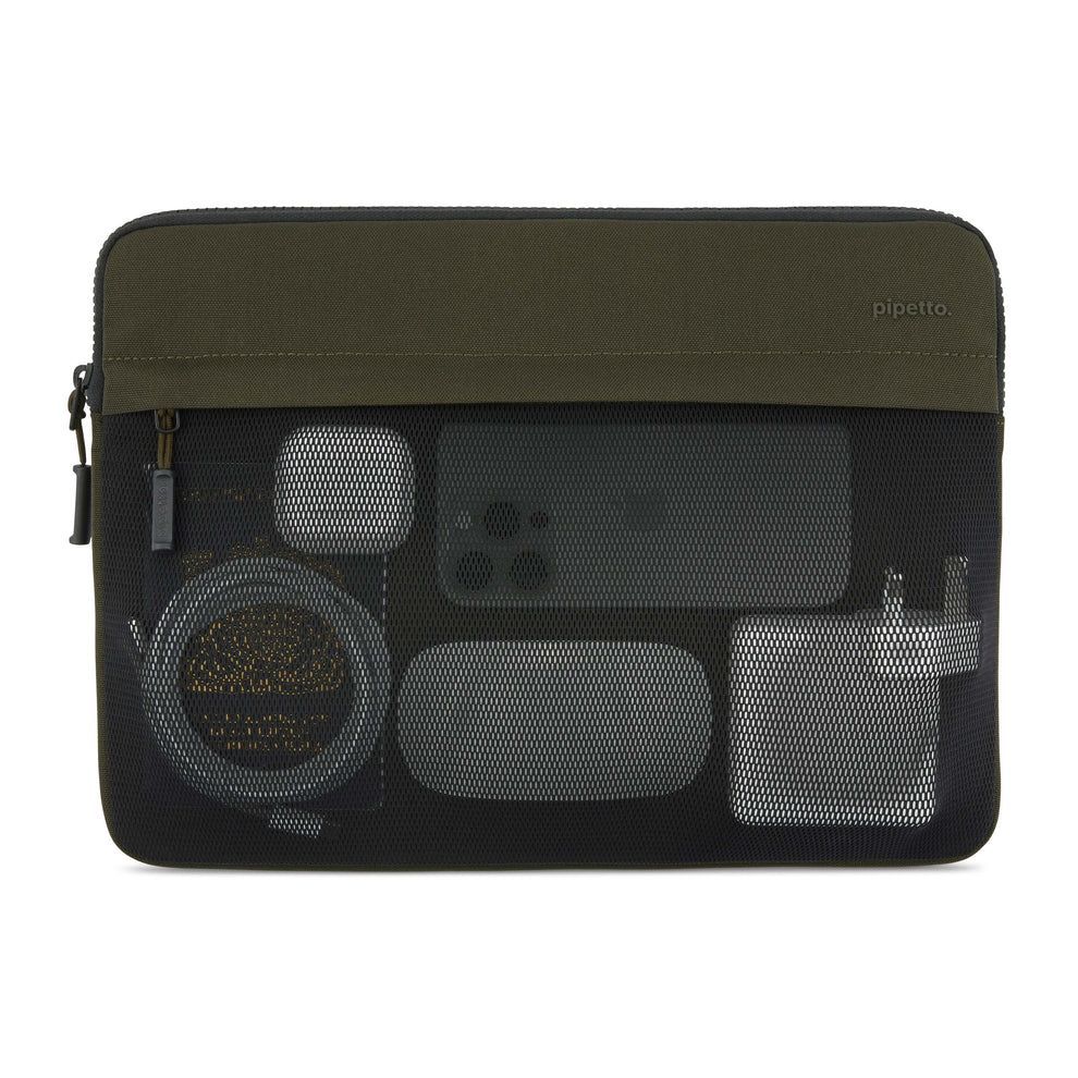 Pipetto Expand Sleeve bag for MacBook Pro 14/Air 13.6 Dark Green