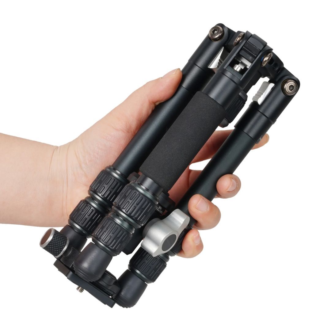 Vanguard Vesta GO T 203AB Tabletop Tripod w/ Ball Head