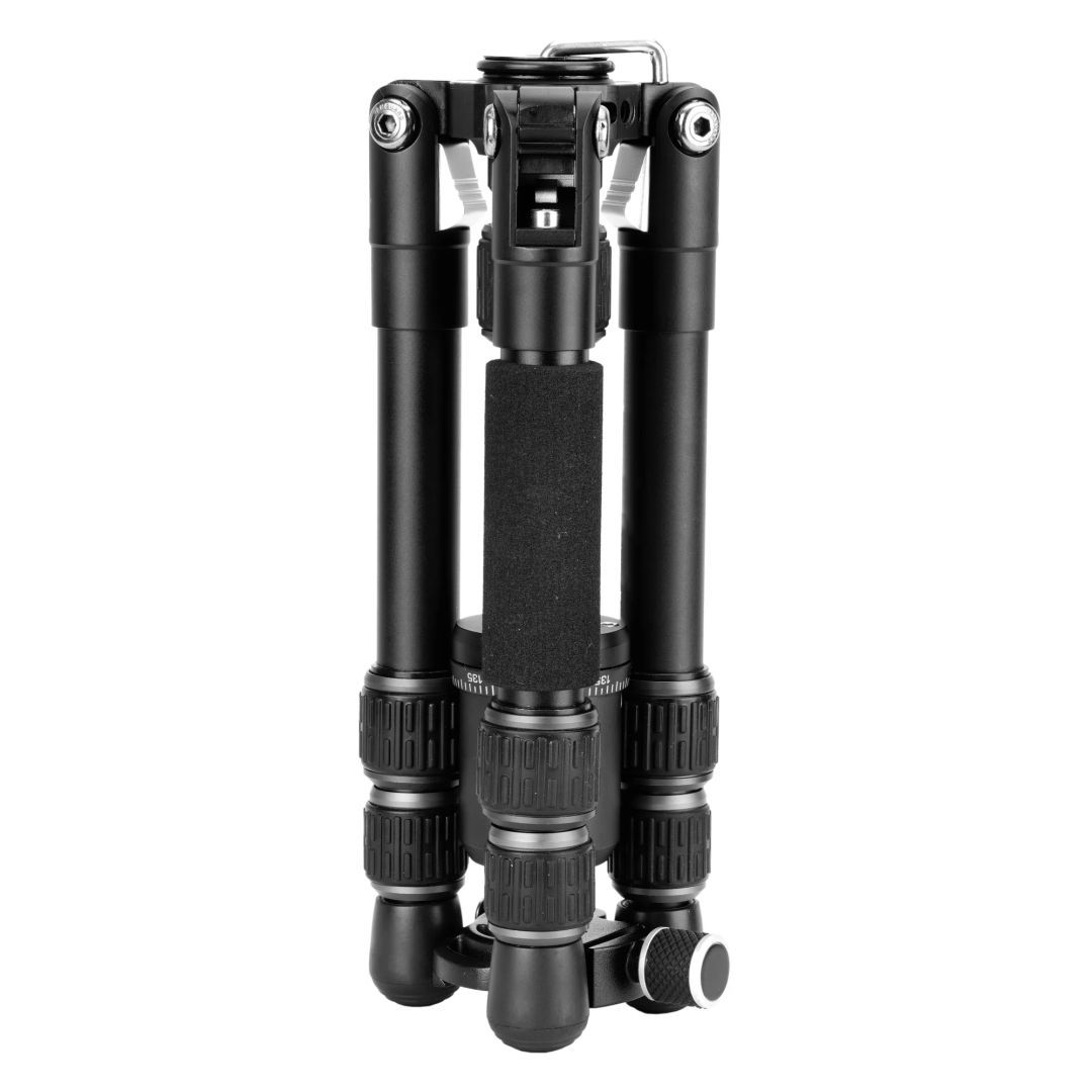 Vanguard Vesta GO T 203AB Tabletop Tripod w/ Ball Head