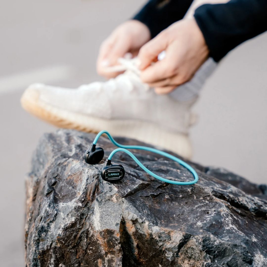 Lamax AirTrack1 Headset Black/Blue Lamax AirTrack1 Headset Black/Blue