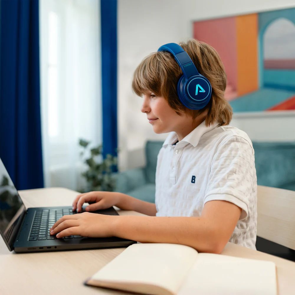 Lamax GlowKid1 Bluetooth Headset Blue Lamax GlowKid1 Bluetooth Headset Blue
