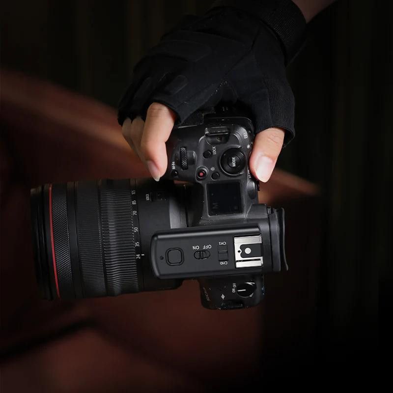 Ulanzi TT-01 vezeték nélküli vakukioldó, F32 vakuhoz