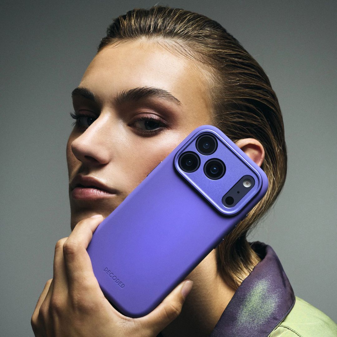 Decoded AntiMicrobial Silicone Backcover for iPhone 17 Pro Max Future Dusk