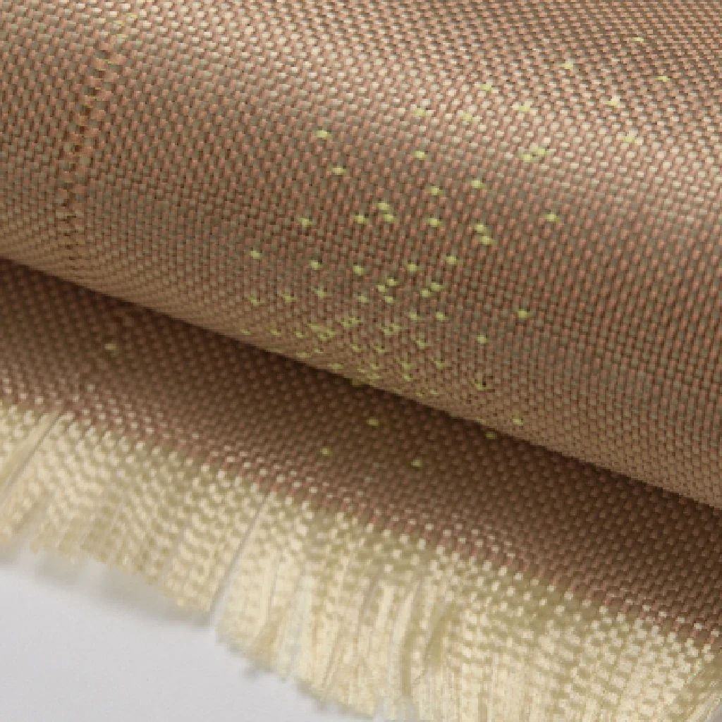 Pitaka Ultra-Slim Case for iPhone 17 Golden Glint Pitaka Ultra-Slim Case for iPhone 17 Golden Glint