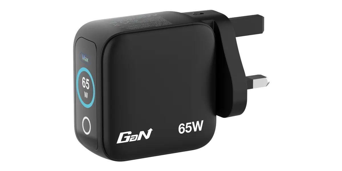 Verbatim Mini GaN Charger 3 Port 65W with Display (EU/UK/US) Black Verbatim Mini GaN Charger 3 Port 65W with Display (EU/UK/US) Black