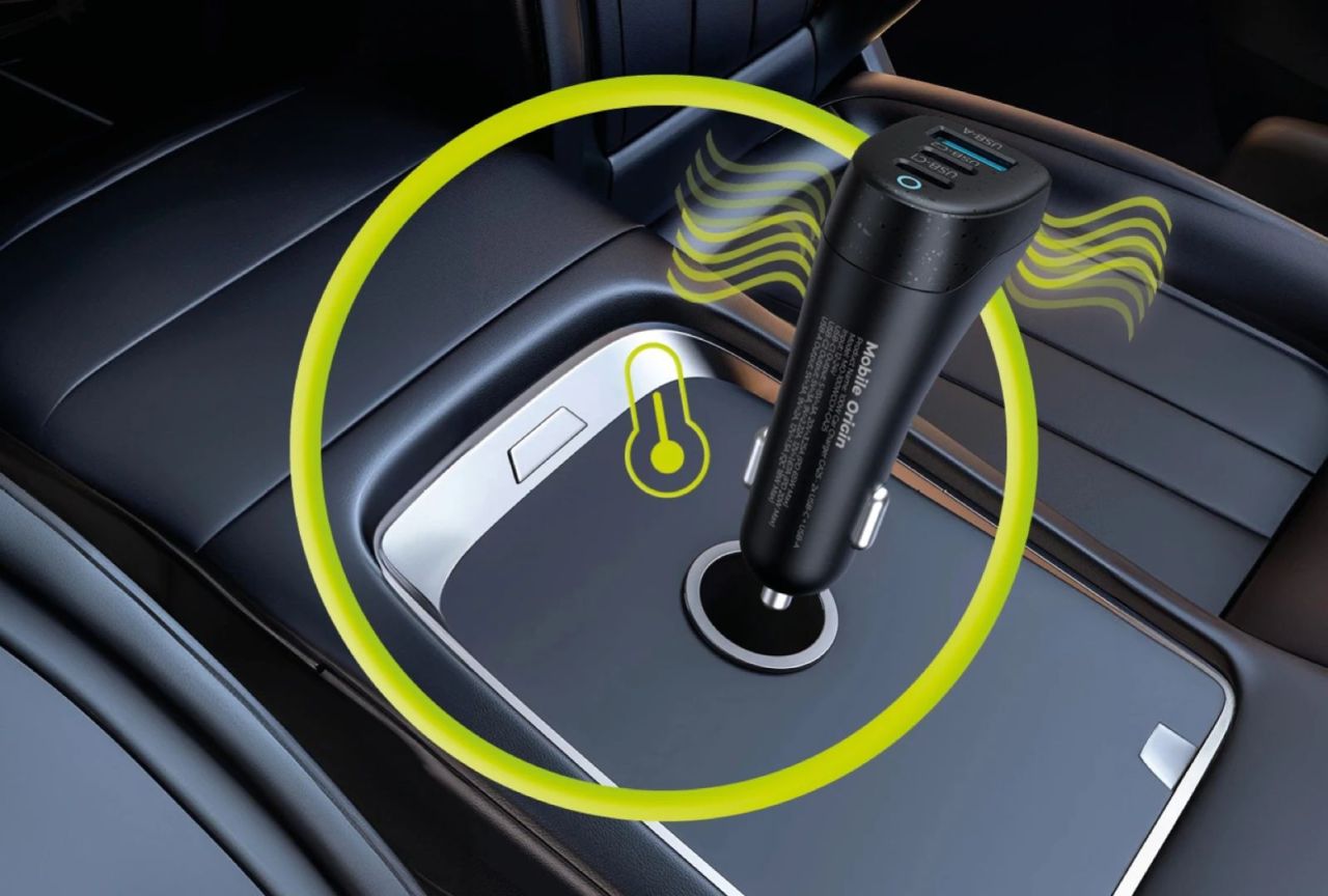 Mobile Origin 100W Car Charger CA25 - 2x USB-C + USB-A