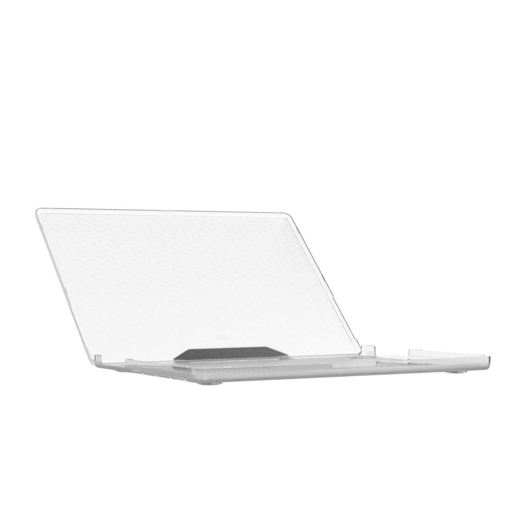 UAG Essential Armor case for MacBook Air 16" (M4/3/2) Ice UAG Essential Armor case for MacBook Air 16" (M4/3/2) Ice