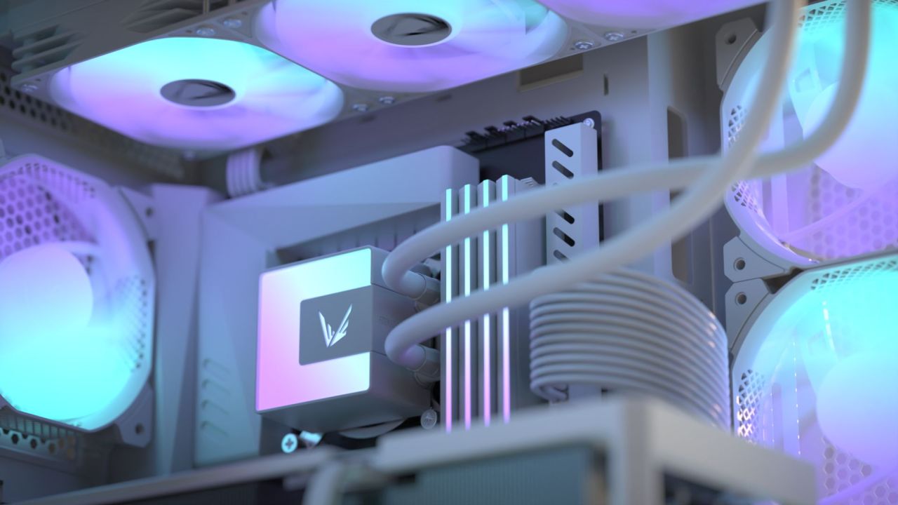 Formula Ice Jet Glow 360 White