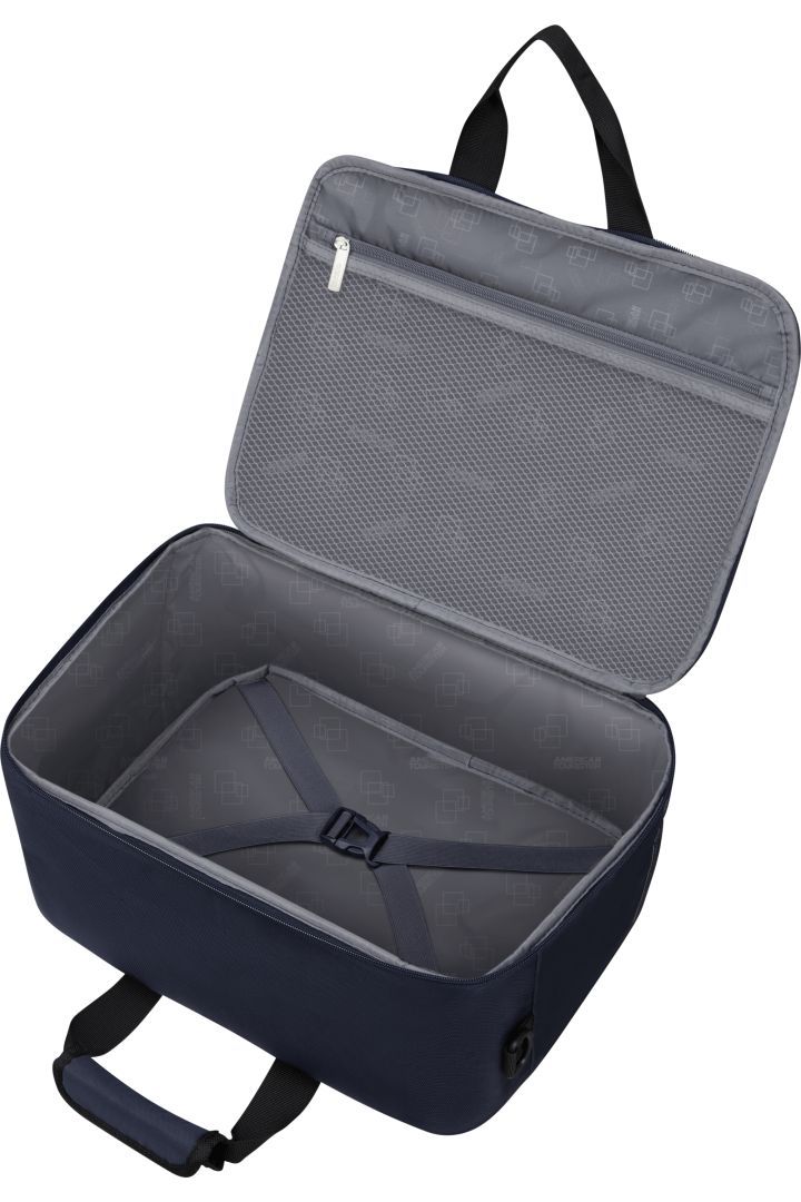 American Tourister SummerRide 3in1 Boarding Bag Navy Blue American Tourister SummerRide 3in1 Boarding Bag Navy Blue