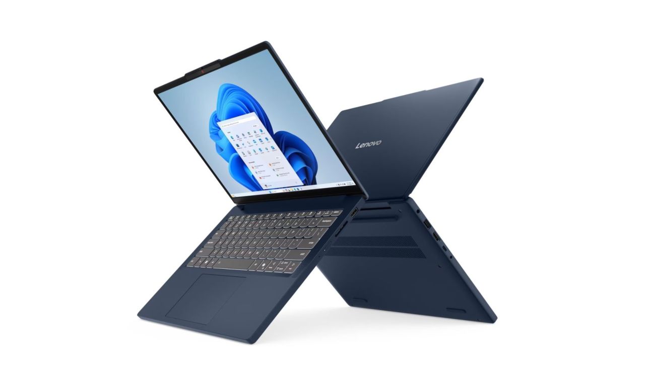 Lenovo IdeaPad Slim 3 Cosmic Blue Lenovo IdeaPad Slim 3 Cosmic Blue