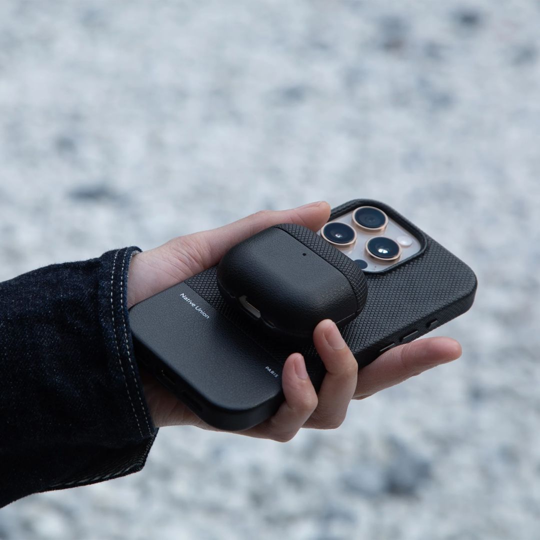 Native Union (RE)Classic Case for AirPods 4 Black Native Union (RE)Classic Case for AirPods 4 Black
