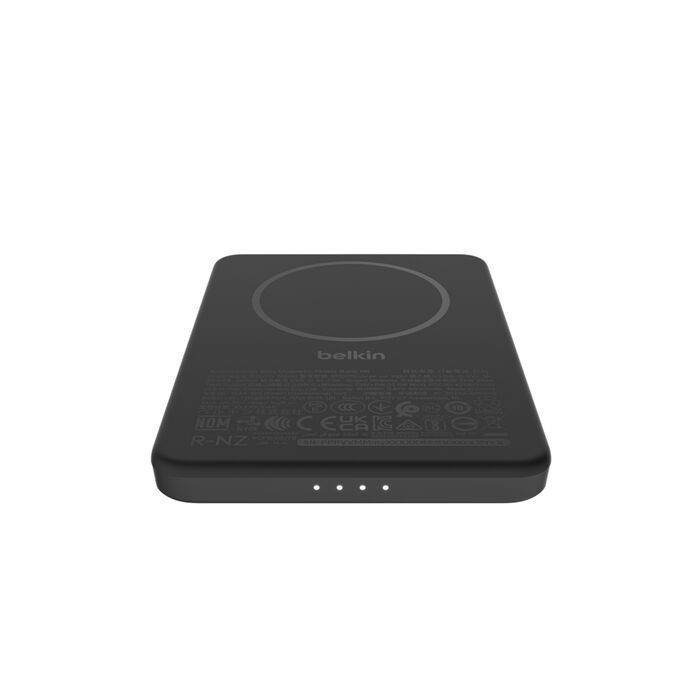 Belkin BoostCharge Slim Magnetic 5000mAh PowerBank Black Belkin BoostCharge Slim Magnetic 5000mAh PowerBank Black