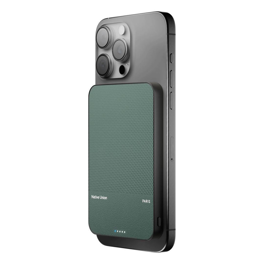 Native Union (Re)Classic Magnetic Power Bank Qi2 5000mAh Slate Green Native Union (Re)Classic Magnetic Power Bank Qi2 5000mAh Slate Green