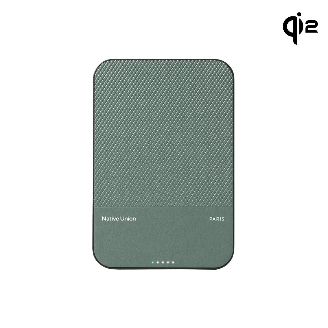 Native Union (Re)Classic Magnetic Power Bank Qi2 5000mAh Slate Green Native Union (Re)Classic Magnetic Power Bank Qi2 5000mAh Slate Green