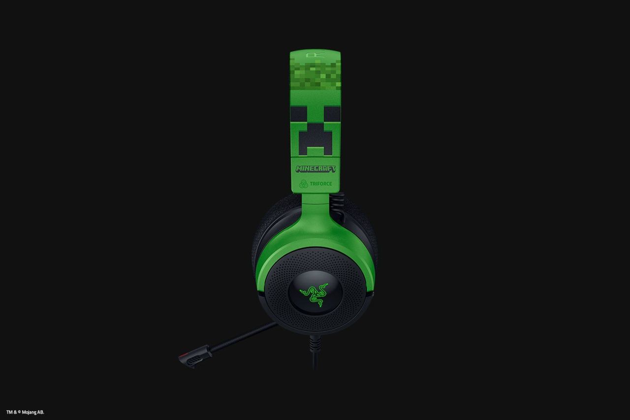 Razer Kraken V4 X Gaming Headset Minecraft Edition