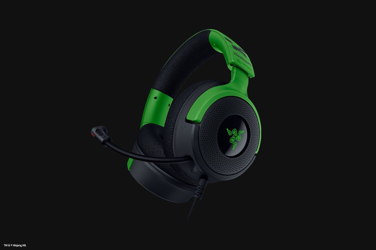 Razer Kraken V4 X Gaming Headset Minecraft Edition
