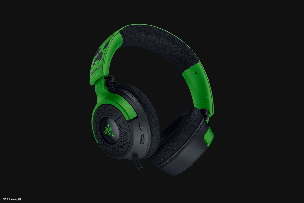 Razer Kraken V4 X Gaming Headset Minecraft Edition