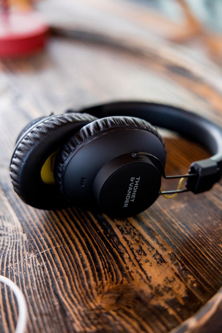 Thonet & Vander Klassik Bluetooth Headset Black