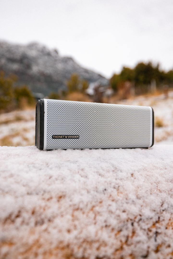 Thonet & Vander Frei Topp Bluetooth Portable Speaker Ice White