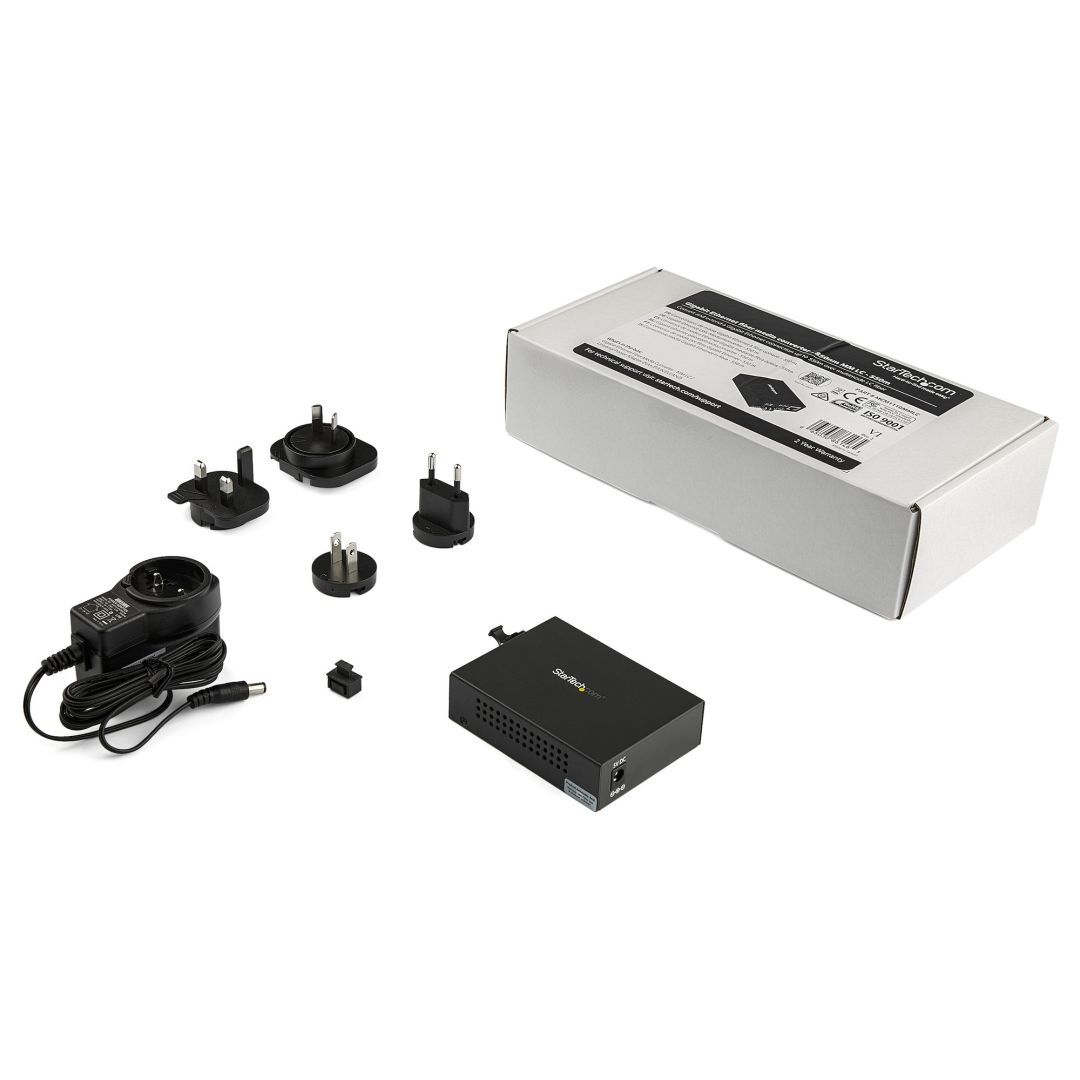 Startech Gigabit Ethernet Fiber Media Converter Compact 850nm