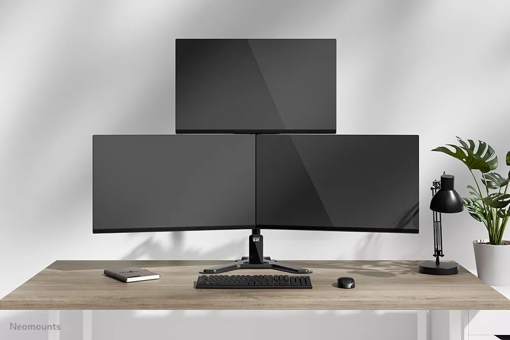 Neomounts DS45-600BL2-1 Triple monitor stand 10-32" Black Neomounts DS45-600BL2-1 Triple monitor stand 10-32" Black