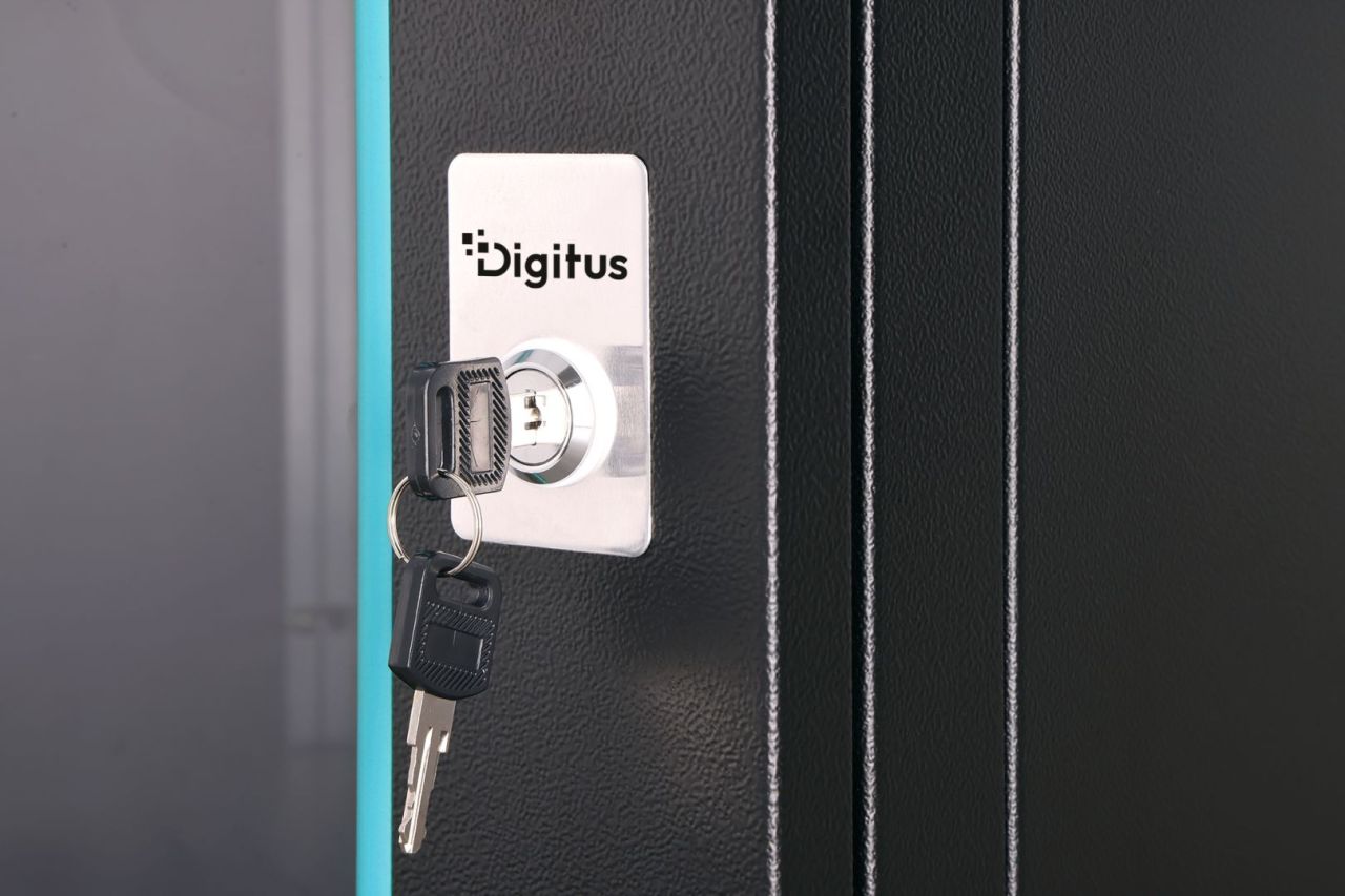 Digitus Dynamic DN-37103 19" 7U Falra szerelhető Rackszekrény Black