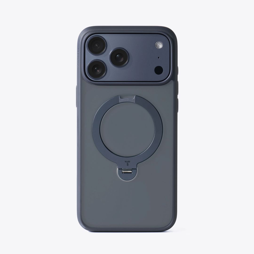 Torras Ostand Pro case for iPhone 17 Black