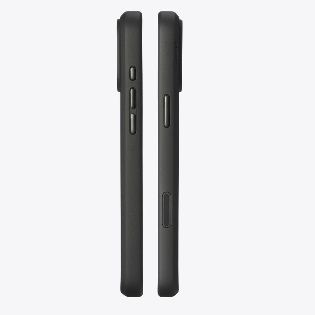 Torras Ostand Pro case for iPhone 17 Pro Black