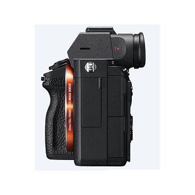 Sony Alpha 7 III Black + SEL 28-70 Sony Alpha 7 III Black + SEL 28-70