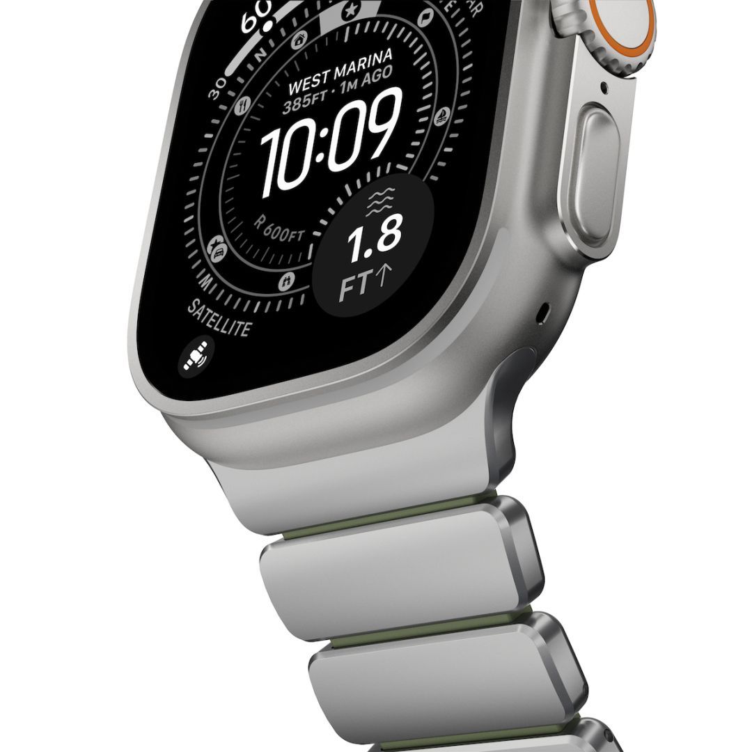 Nomad Stratos Band FKM AW 45/46/49mm Natural Titanium Forest Green