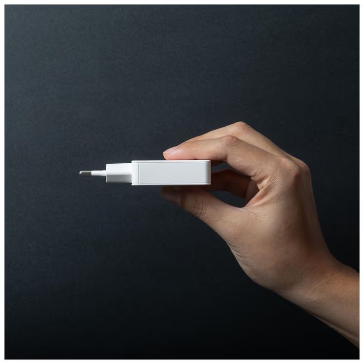 Native Union Pocket GaN Charger 2xUSB-C PD 65W White Native Union Pocket GaN Charger 2xUSB-C PD 65W White