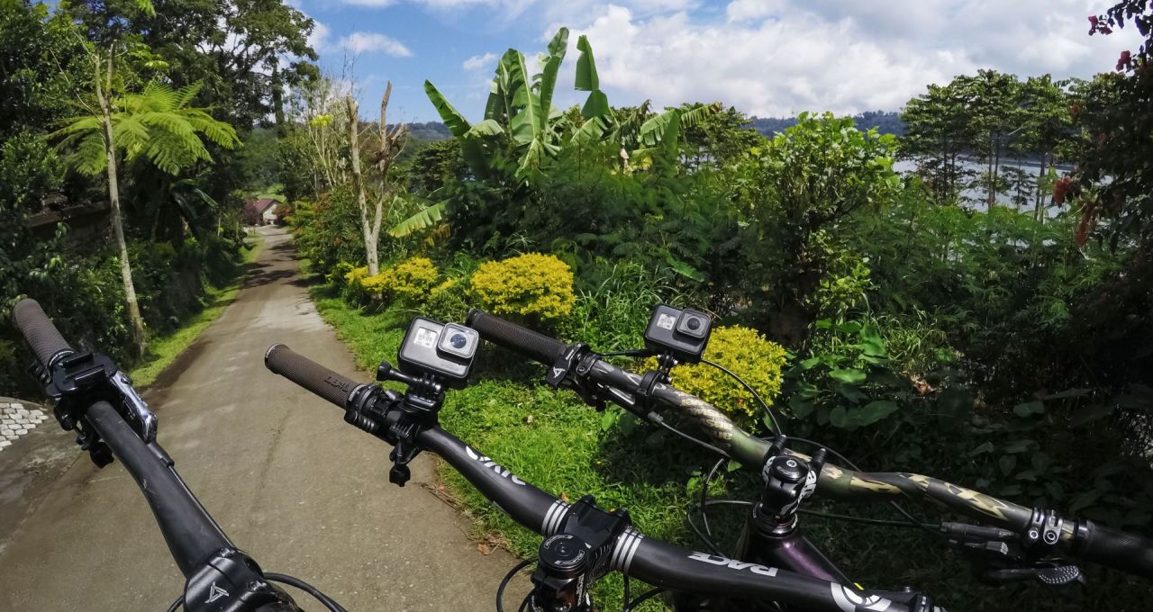 GoPro Handlebar/Seatpost/Pole Mount GoPro Handlebar/Seatpost/Pole Mount