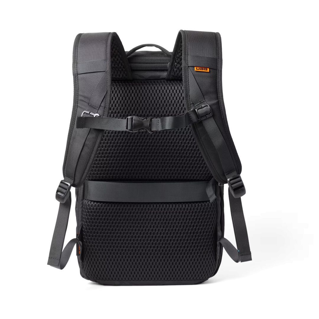 UAG Civilian Notebook Backpack 20L Midnight Camo UAG Civilian Notebook Backpack 20L Midnight Camo