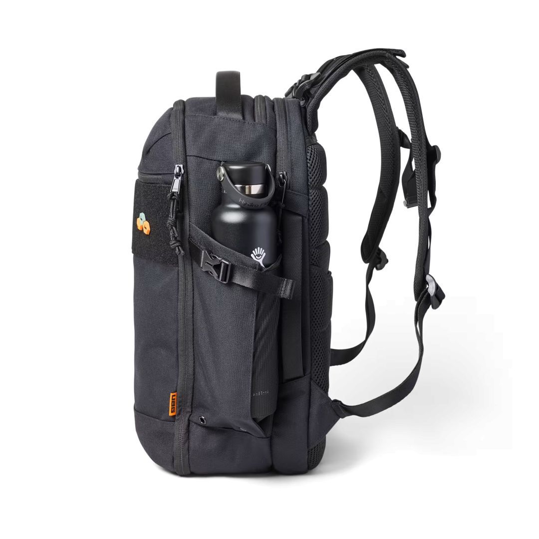 UAG Premium Tech Notebook Backpack 16" 24L Black UAG Premium Tech Notebook Backpack 16" 24L Black