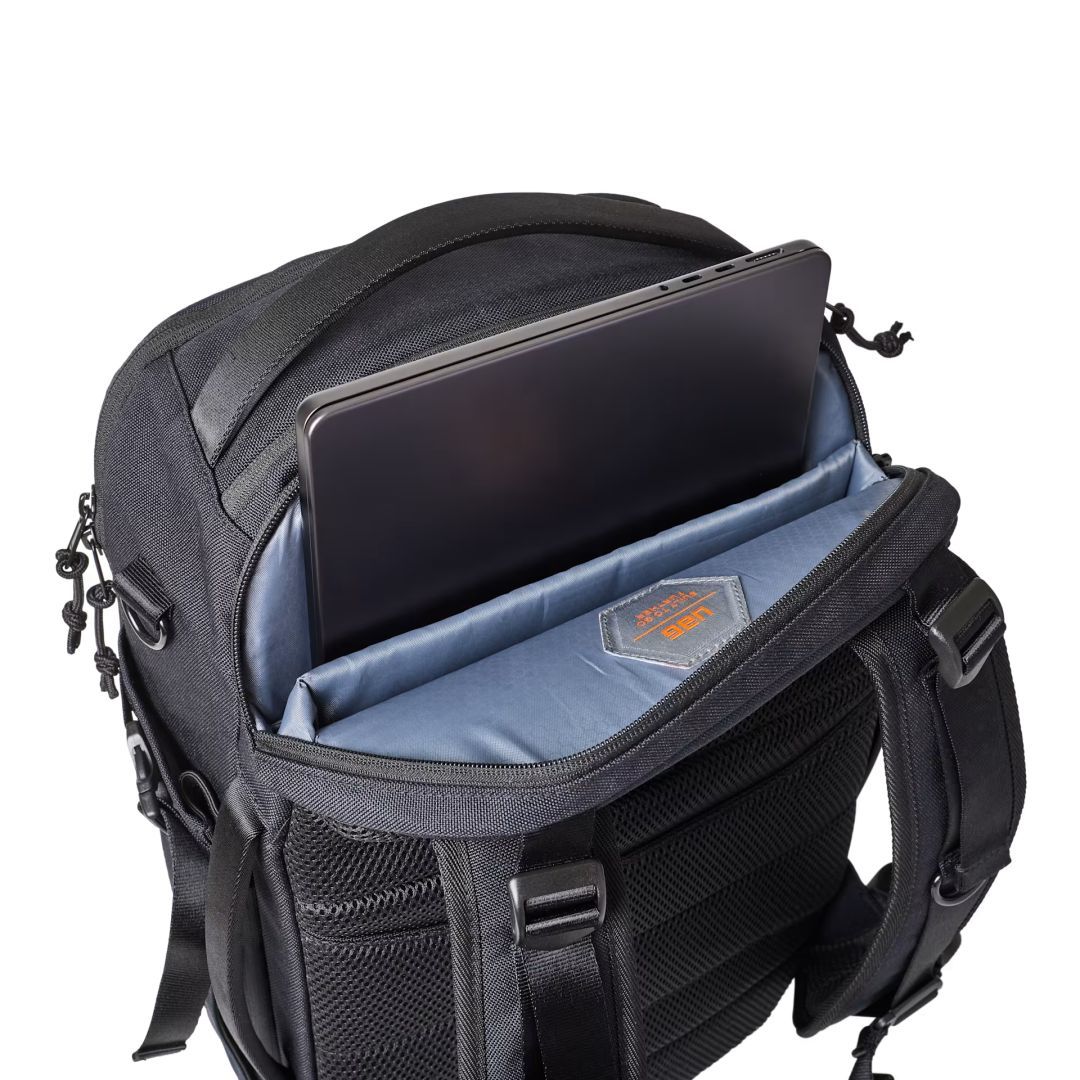 UAG Premium Tech Notebook Backpack 16" 24L Black UAG Premium Tech Notebook Backpack 16" 24L Black