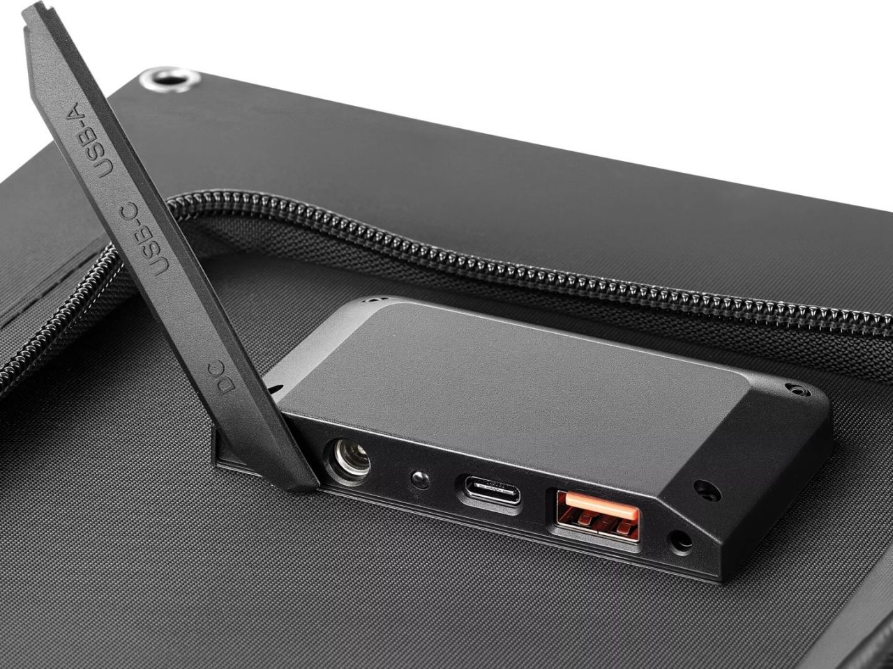 Sandberg Solar Charger 60W Lightweight Sandberg Solar Charger 60W Lightweight