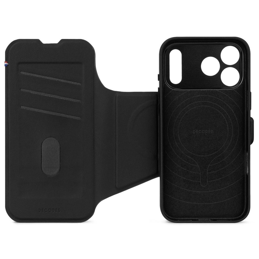 Decoded Silicone Detachable Wallet for iPhone 17 Pro Phantom Black