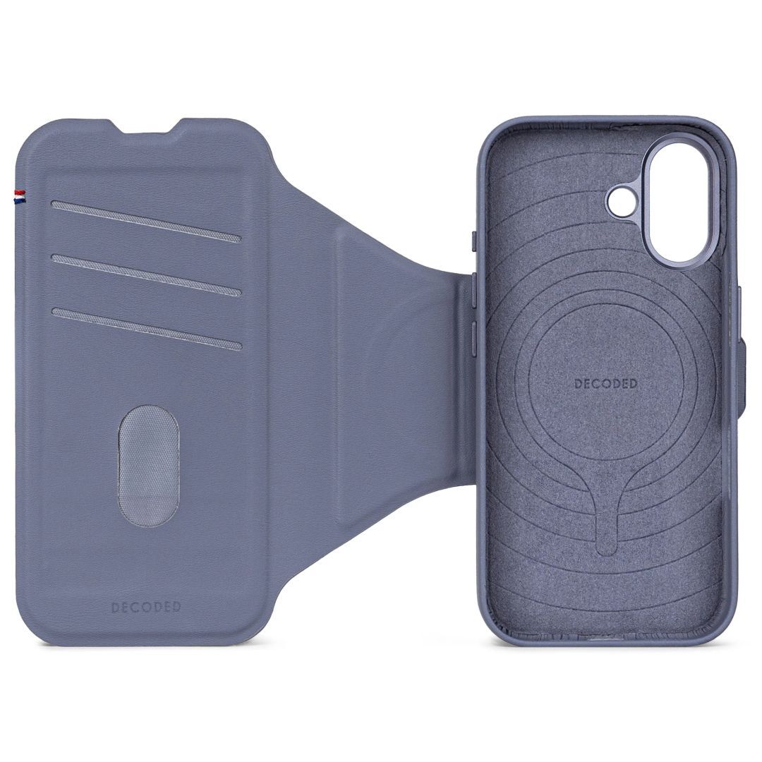Decoded Silicone Detachable Wallet iPhone 17 Forever Blue