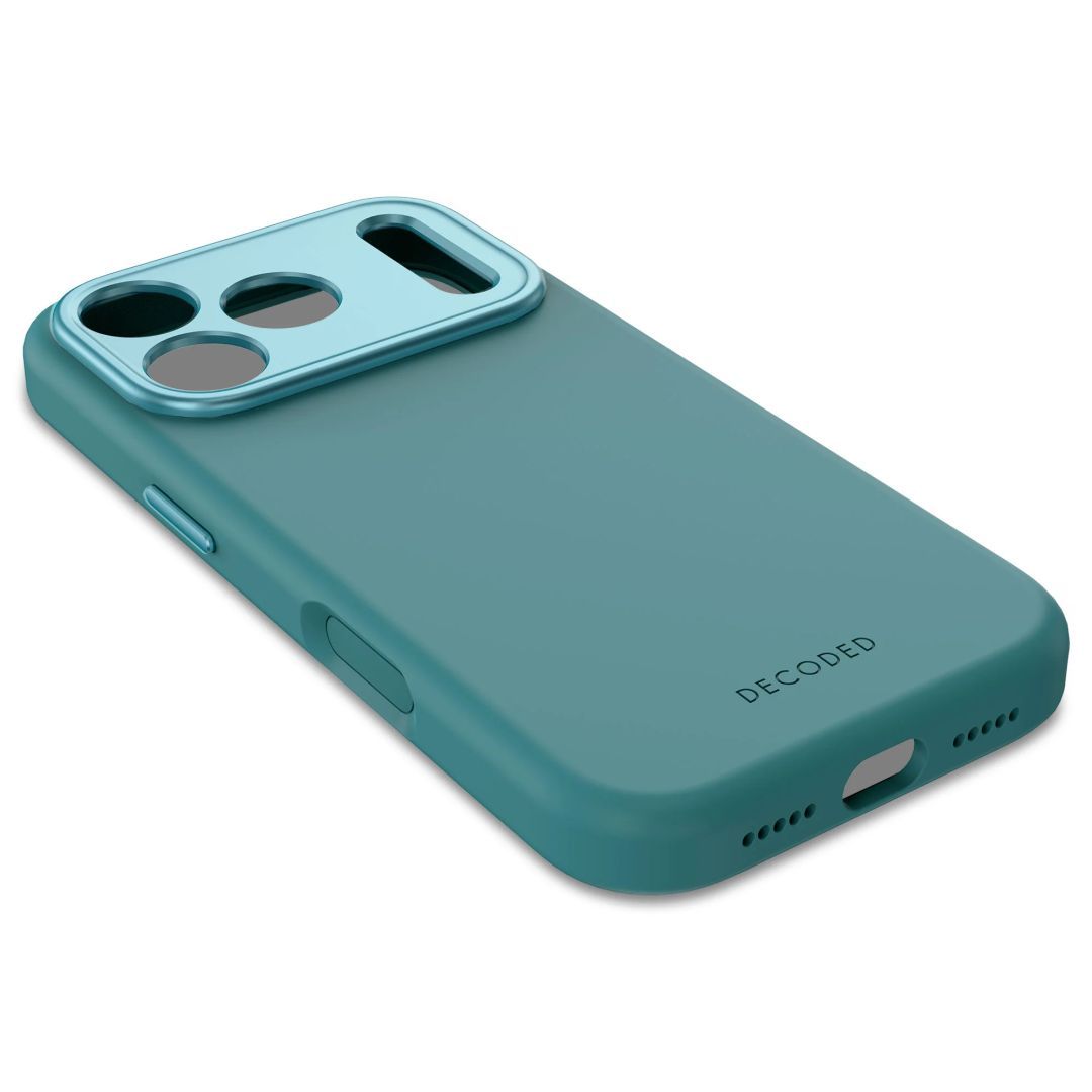 Decoded AntiMicrobial Silicone Backcover for iPhone 17 Pro Retro Blue